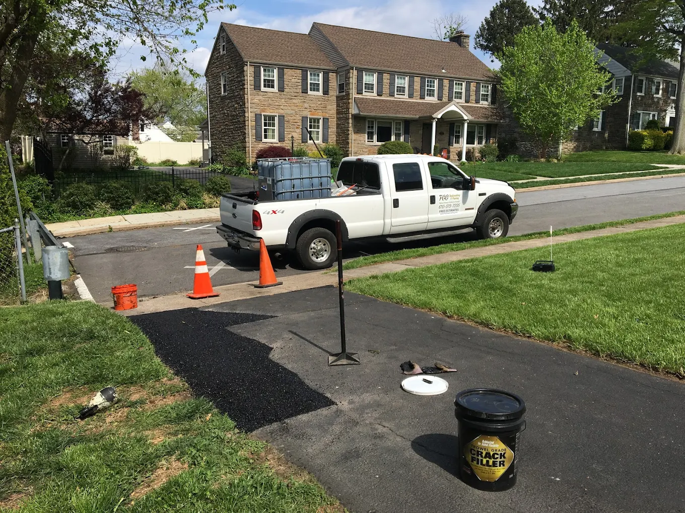 Rubberized Crack Repair & Patchwork